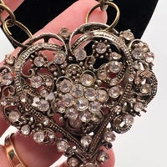 Brass Chainlink Heart Shaped‎ Large Pendant Necklace - Picture 10 of 12